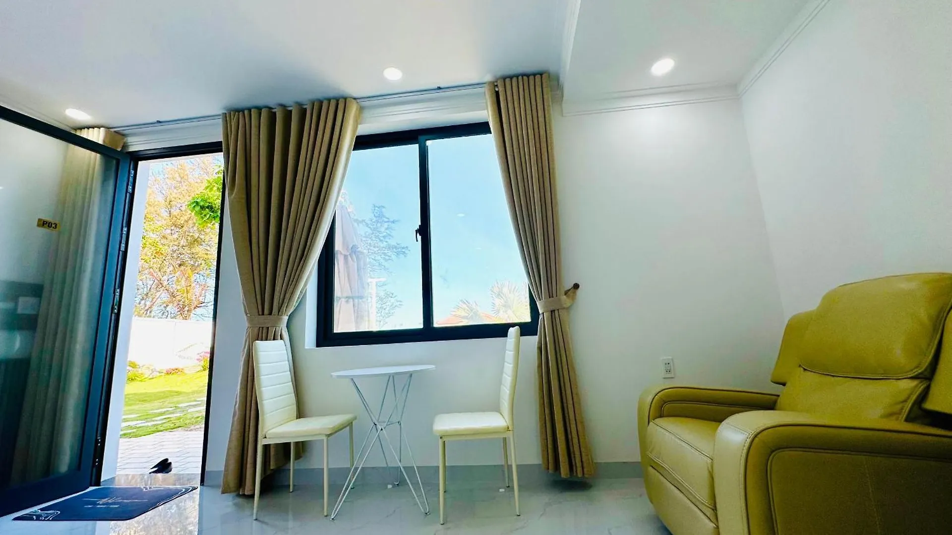 24 Gold Homestay Phan Thiet 2*,