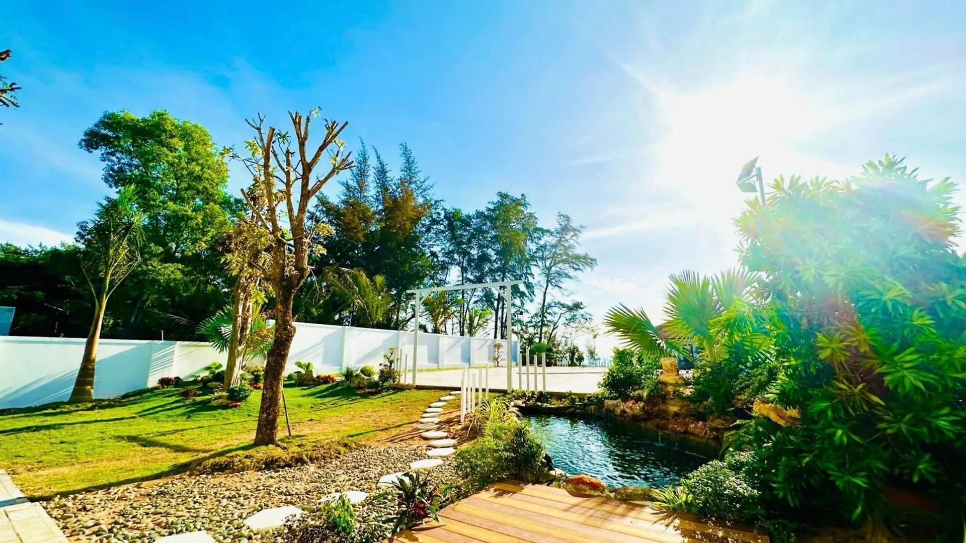 24 Gold Homestay Phan Thiet Otel